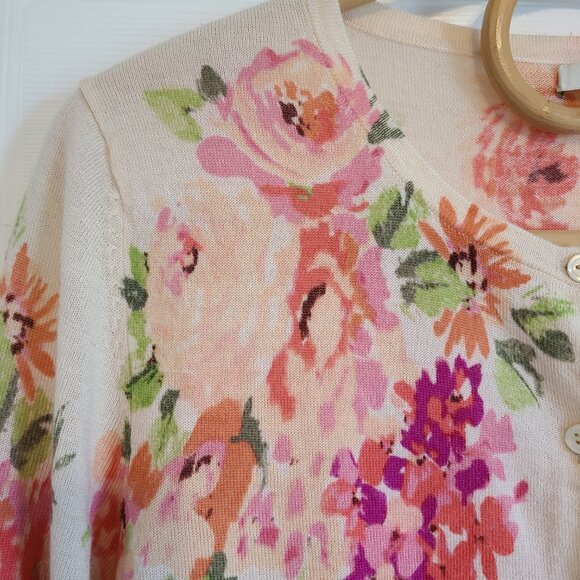 Merino wool floral cardigan - Picture 3 of 11